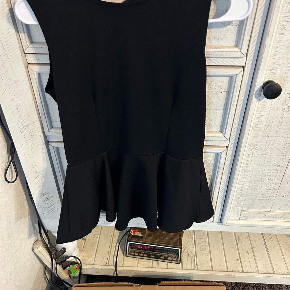 Veromoda top black